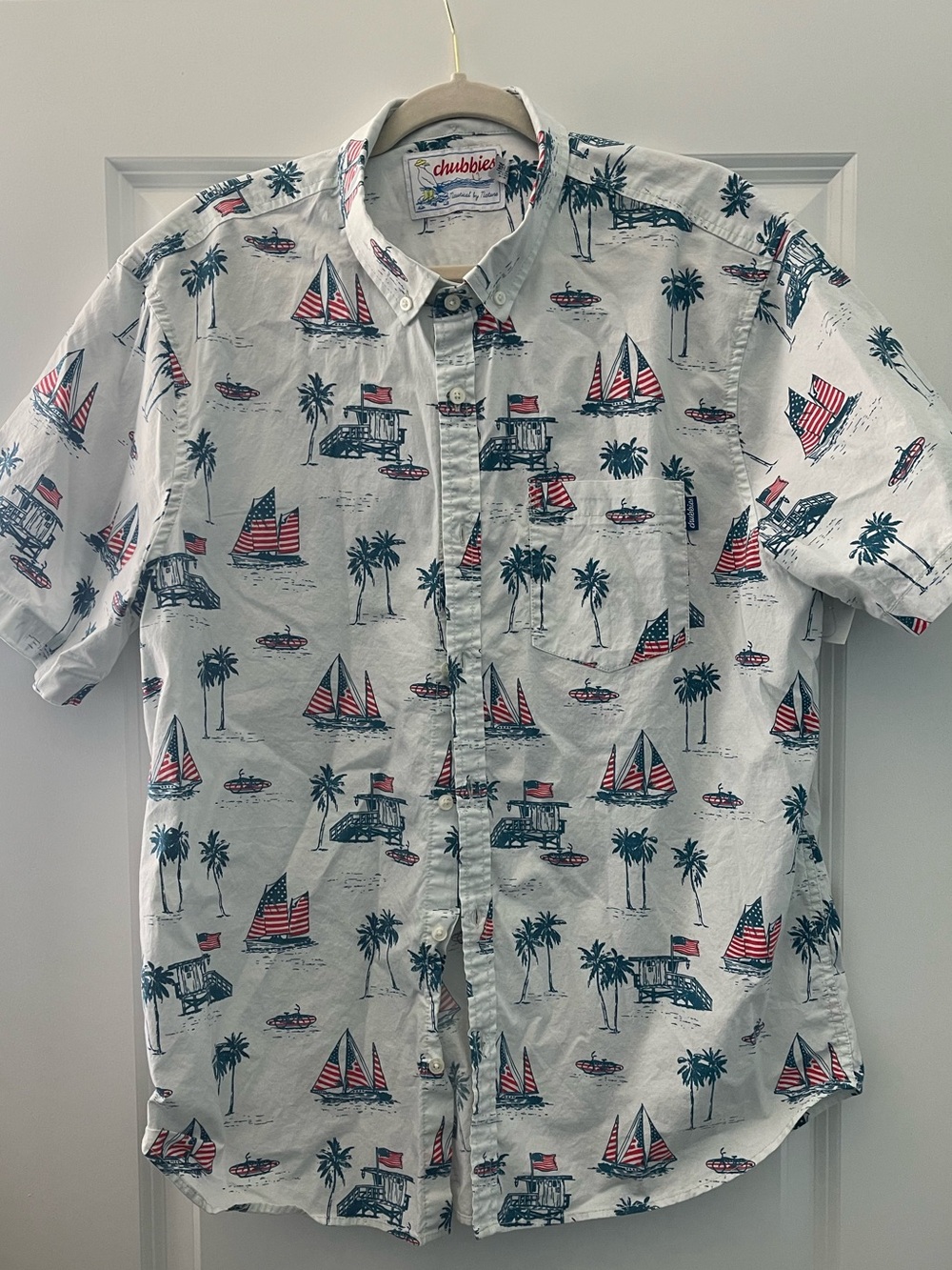 Chubbies Mens XXL White Nautical Sailboat American Flag Short Sleeve 4th July